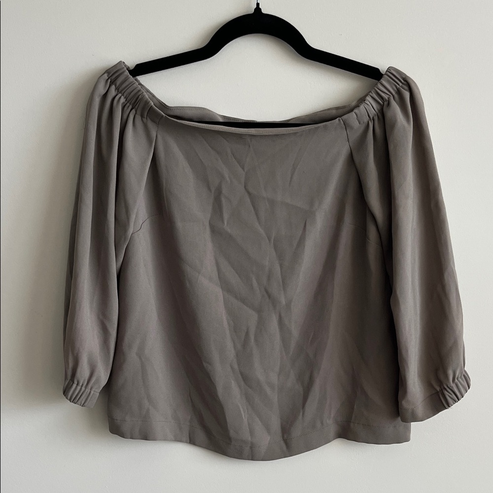 ARITZIA Babaton Beige/Greige Off-Shoulder Blouse